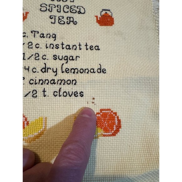 Set Of 2 Vintage Cross-Stitched Recipe Panels - Quiche Lorraine & Hot Spiced Tea - Picture 5 of 10